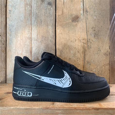 nike air force 1 nere e grigie